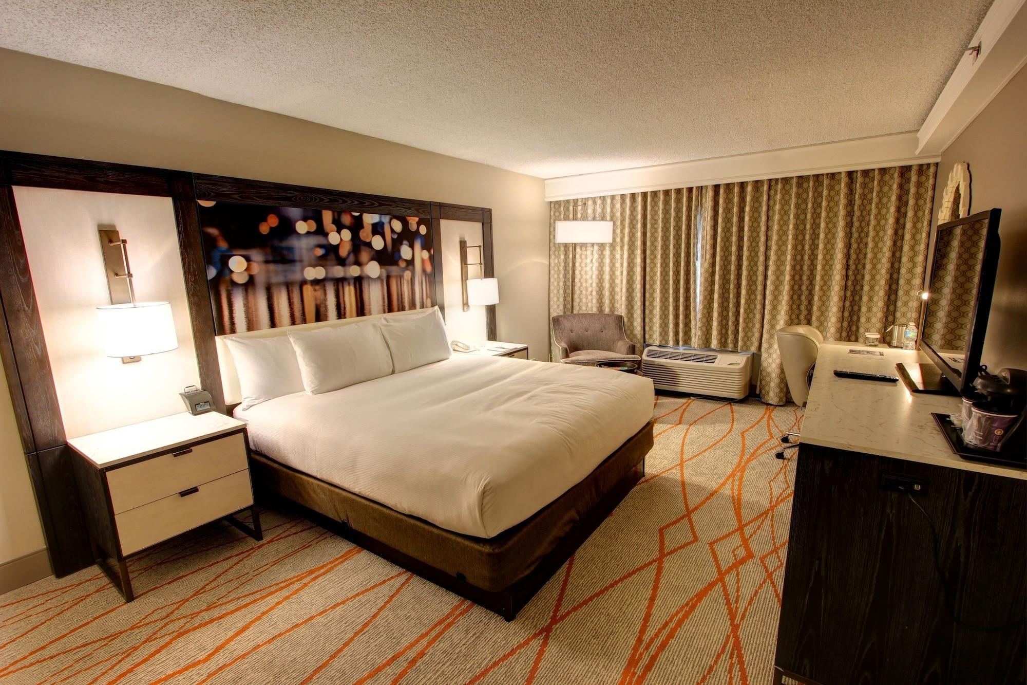 Doubletree By Hilton Denver Central Park Exterior photo