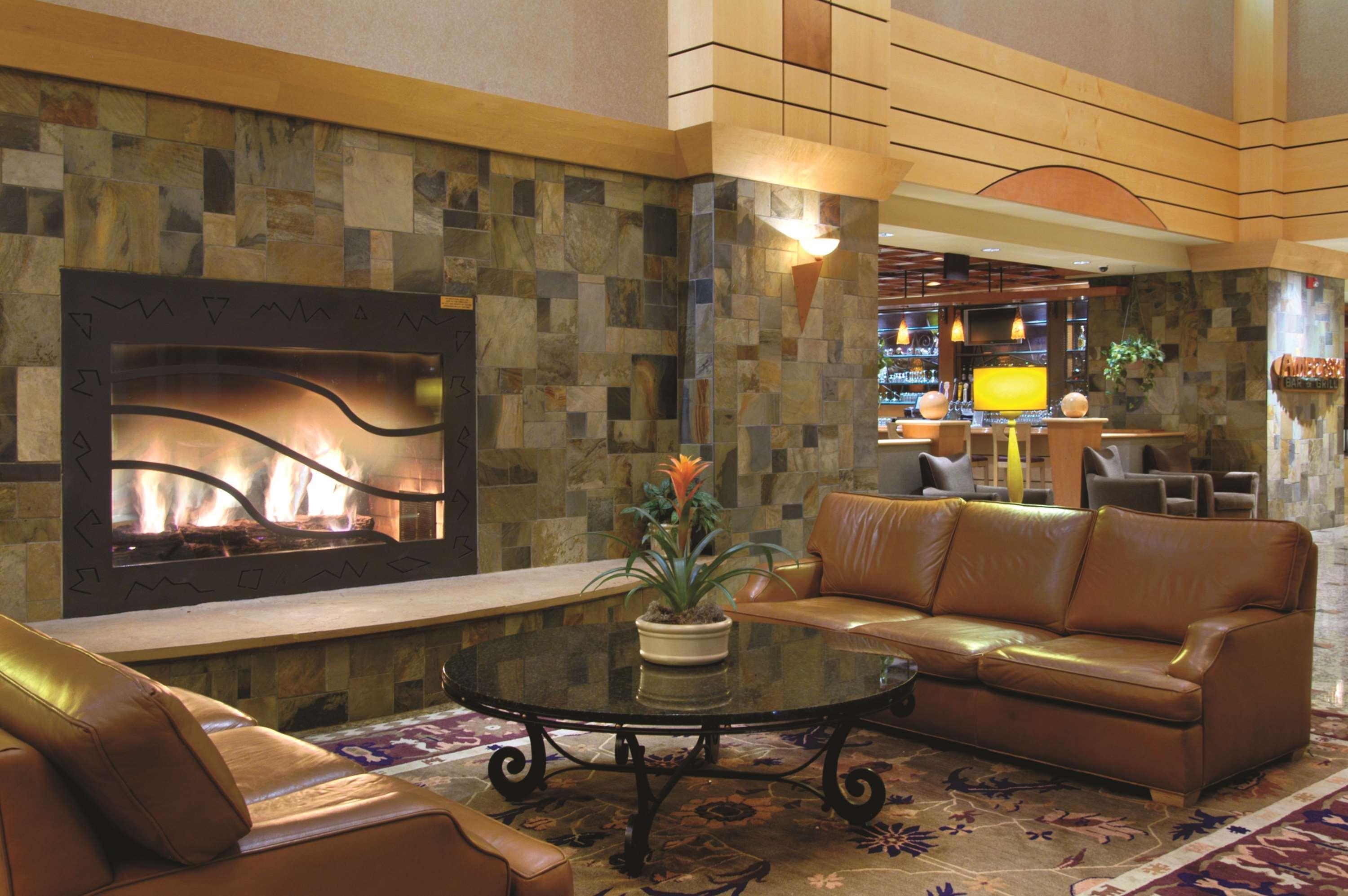 Doubletree By Hilton Denver Central Park Exterior photo